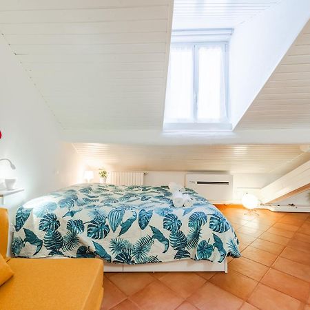 The White Jungle - San Babila Attic Apartment Milan Exterior photo