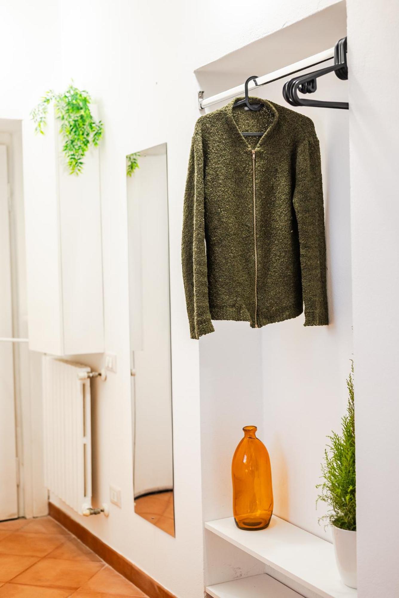 The White Jungle - San Babila Attic Apartment Milan Exterior photo